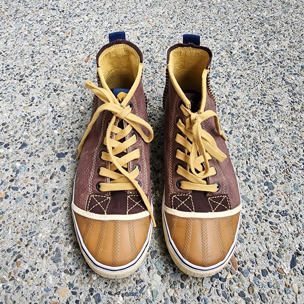Sorel Sentry Chukka Leather Shoes
